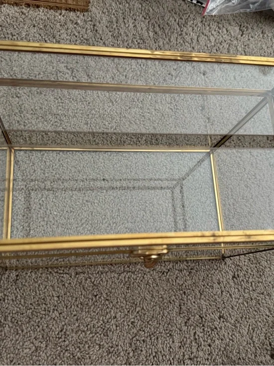 Gold Card Display Box - Picture 2 of 2